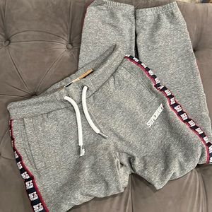 Superdry Sweatpants